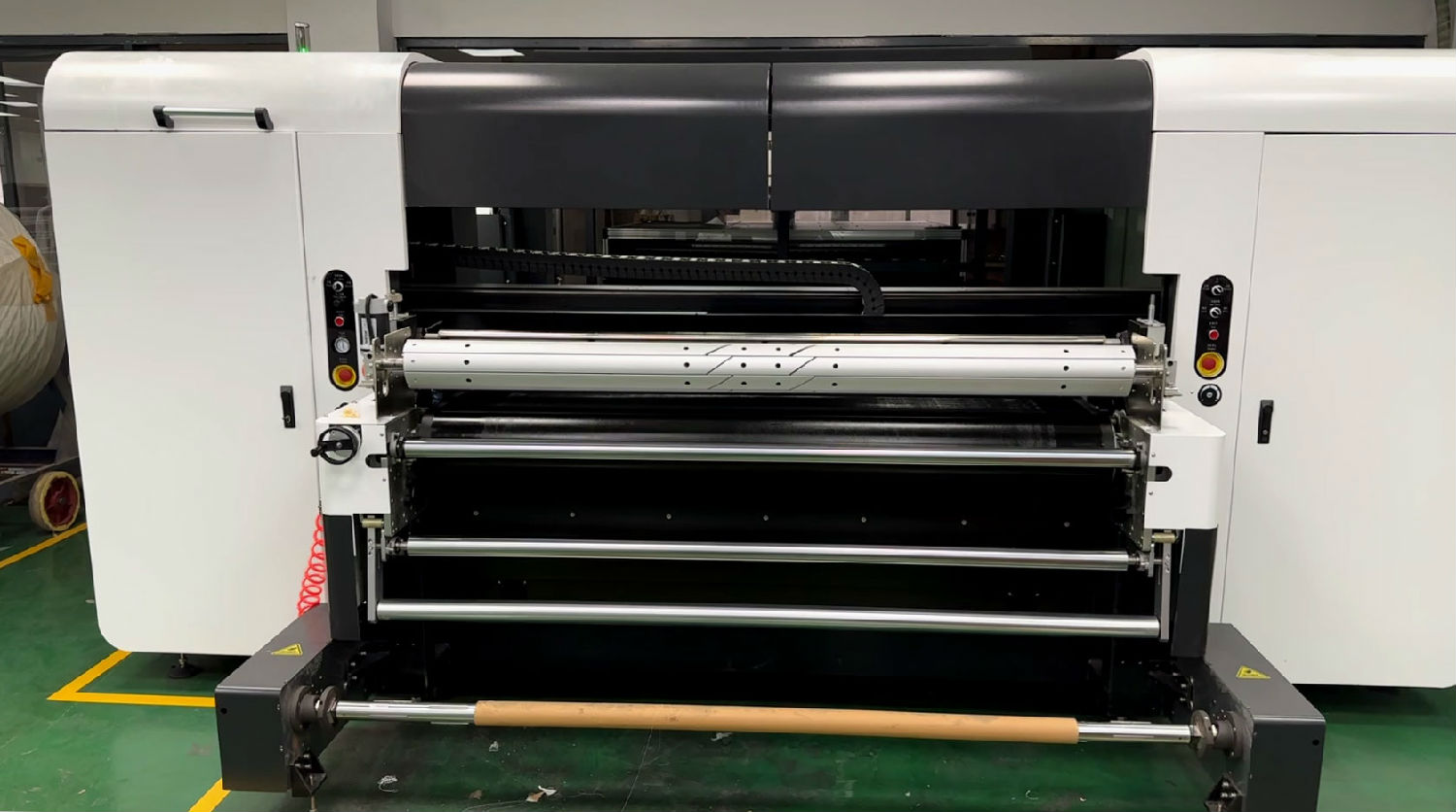 如何選(xuǎn)擇數碼印(yin)花機來提(tí)高色彩的(de)一緻性?