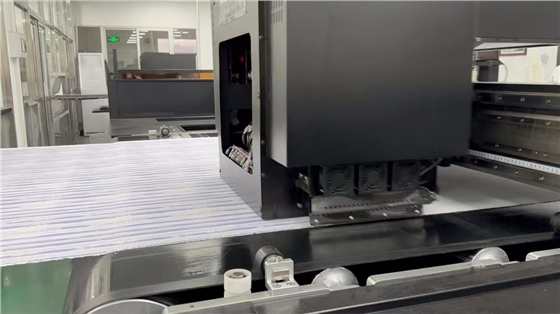 數碼印花打印(yìn)時出現交叉色的(de)原因